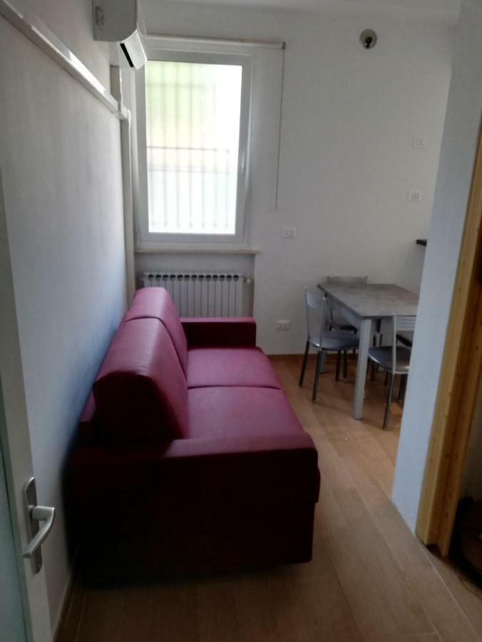 Carlo Mayr Apartment Ferrara Exteriör bild